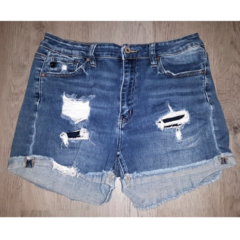 Kancan For Maurices Jean Shorts Size 30 Distressed Denim Medium Wash Ripped Torn